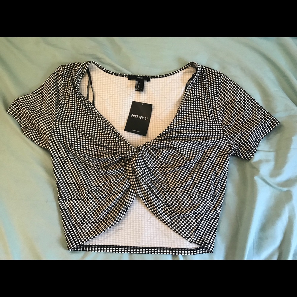 Twist Front Crop Top